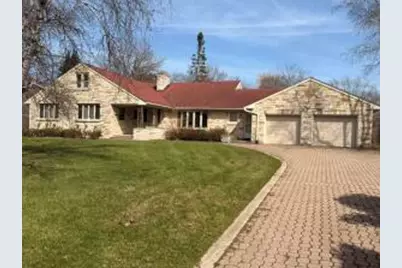 170 N Rolland Rd, Brookfield, WI 53005 - Photo 1