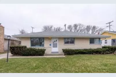 7629 W Thurston Cir, Milwaukee, WI 53218 - Photo 1
