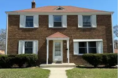 2344 S 60th St #2346, West Allis, WI 53219 - Photo 1