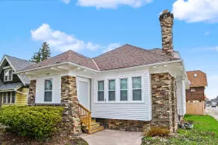 2702 N 38th St, Milwaukee, WI 53210 - Photo 1