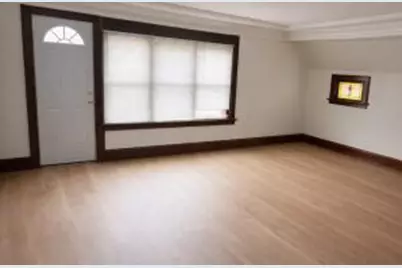 1425 W Burleigh St #1427, Milwaukee, WI 53206 - Photo 1