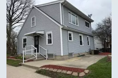 1022 S 90th St, West Allis, WI 53214 - Photo 1