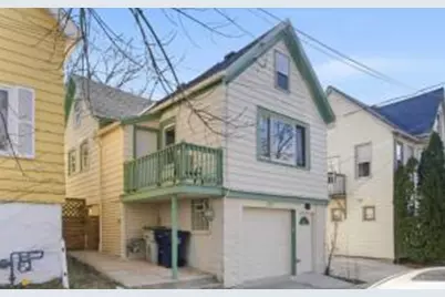 1317 E Hamilton St, Milwaukee, WI 53202 - Photo 1