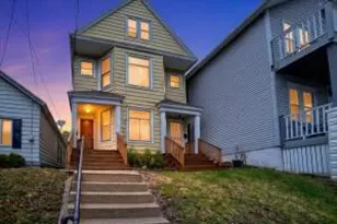 922 E Hamilton St, Milwaukee, WI 53202 - Photo 1