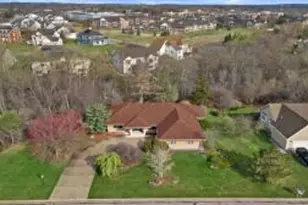 3381 S Highpointe Dr, New Berlin, WI 53151 - Photo 1