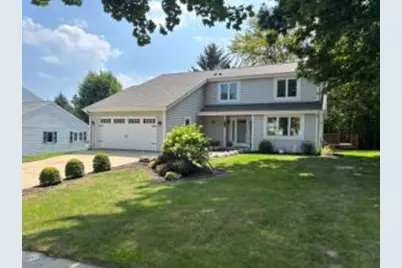 625  Morningside Ct, Saukville, WI 53080 - Photo 1