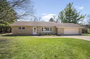 N69W21023 Pleasant St, Menomonee Falls, WI 53051 - Photo 1