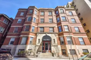 1816 E Kane Pl, Milwaukee, WI 53202 - Photo 1