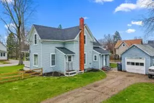 201 Howard St, Walworth, WI 53184 - Photo 1