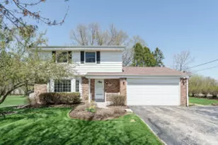 18520 Hoffman Ave, Brookfield, WI 53045 - Photo 1