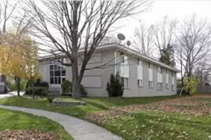 4421 W Arthur Ct, Milwaukee, WI 53219 - Photo 1
