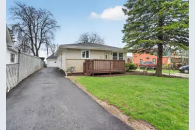 3611  Sheridan Rd, Racine, WI 53403 - Photo 1