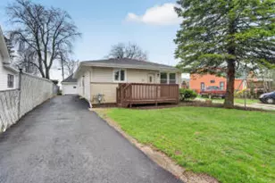 3611 Sheridan Rd, Racine, WI 53403 - Photo 1