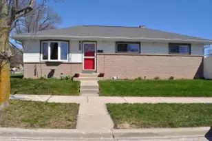1930 W Carrington Ave, Milwaukee, WI 53221 - Photo 1