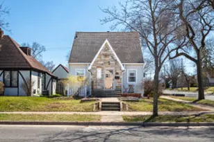 2302 Market St, La Crosse, WI 54601 - Photo 1