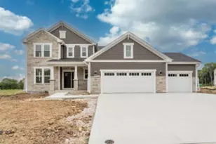 W208N6659 Sweet Clover Dr, Menomonee Falls, WI 53051 - Photo 1