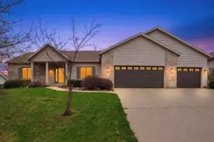 2368 Stonehaven Dr, Sun Prairie, WI 53590 - Photo 1