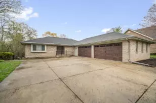 10928 W Church St, Franklin, WI 53132 - Photo 1