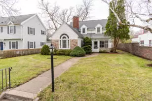 439 24th St, La Crosse, WI 54601 - Photo 1