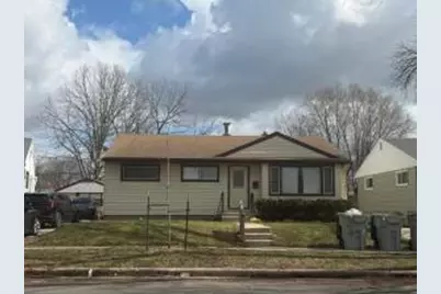 5284 N 82nd Ct, Milwaukee, WI 53218 - Photo 1