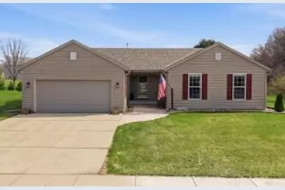 1879  Kissel Dr, Hartford, WI 53027 - Photo 1