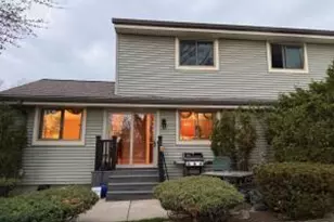 2200 E Excalibur Ct, Oak Creek, WI 53154 - Photo 1