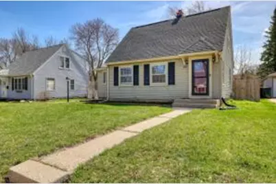 8621 W Montana Ave, West Allis, WI 53227 - Photo 1
