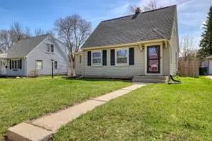 8621 W Montana Ave, West Allis, WI 53227 - Photo 1