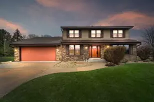 7932 112th Ave, Pleasant Prairie, WI 53158 - Photo 1
