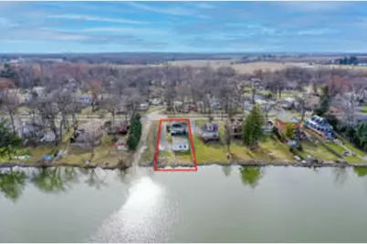2225  Lakeshore Dr, Racine, WI 53139 - Photo 1
