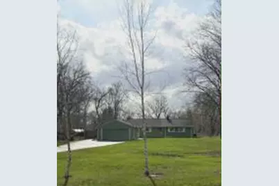 11309 N Parkview Dr, Mequon, WI 53092 - Photo 1