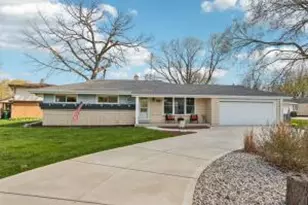 11424 W Copeland Ave, Hales Corners, WI 53130 - Photo 1