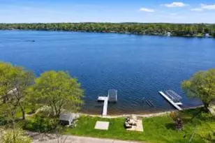 7164 N Tichigan Rd, Racine, WI 53185 - Photo 1