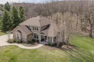 W328S8845 S Oak Tree Dr, Mukwonago, WI 53149 - Photo 1