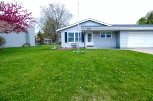 8361 S Deer Ridge Pass, Oak Creek, WI 53154 - Photo 1