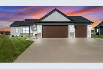 425  East St, Juneau, WI 53039 - Photo 1