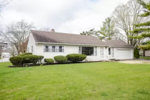 3211 N 106th St, Wauwatosa, WI 53222 - Photo 1