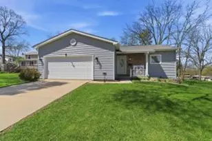 312 N 8th St, Delavan, WI 53115 - Photo 1