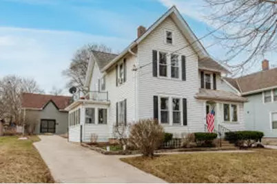 517  McCall St, Waukesha, WI 53186 - Photo 1