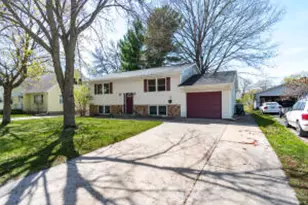 1518 31st St, La Crosse, WI 54601 - Photo 1