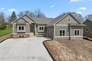 1508 Highlandview Dr, West Bend, WI 53095 - Photo 1