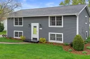 1254 Market Pl, Waukesha, WI 53189 - Photo 1