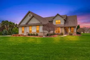 N72W24549 Swanson Ct, Sussex, WI 53089 - Photo 1