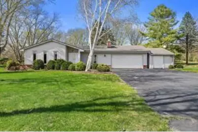 W311S8635  Cherokee Pass, Mukwonago, WI 53149 - Photo 1