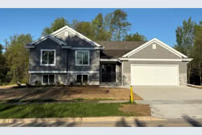 271  Cardinal Dr, Sullivan, WI 53178 - Photo 1