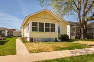 1217 Avon St, La Crosse, WI 54601 - Photo 1