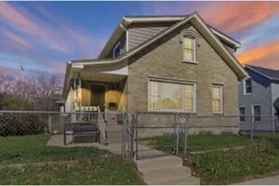 2026 N Wisconsin St, Racine, WI 53402 - Photo 1