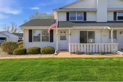 628  Westbury Ln, Delavan, WI 53115 - Photo 1