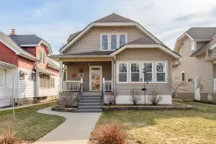 539 5th Ave, West Bend, WI 53095 - Photo 1