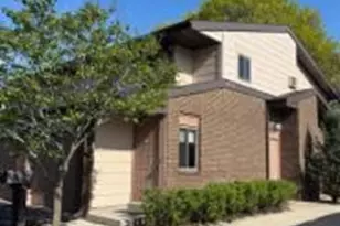 305 Cheviot Chase, Waukesha, WI 53186 - Photo 1